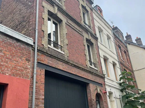 Rouen Centre - Rare Maison/Immeuble [X] m² - Place de la Rougemare - Grand Garage & Cave