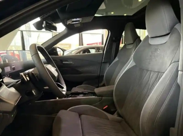 Audi Q3 sportback 1.5 e-hybrid 272ch s line s tronic 6 — photo 12