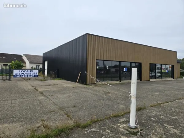 Local commercial 100 m²