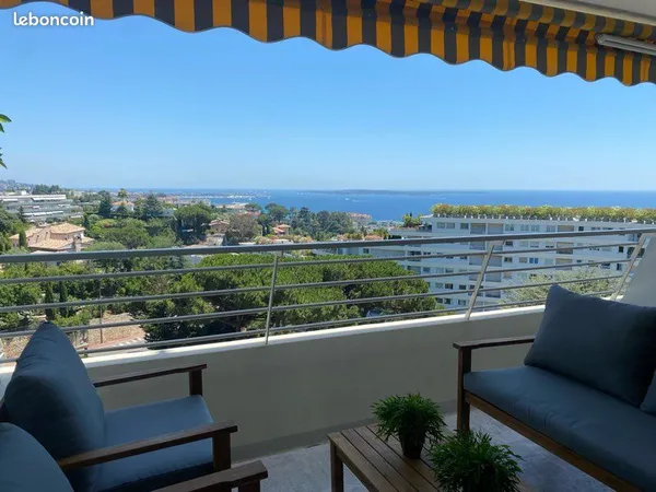 Cannes, bel appartement vue, piscine, 2 chambres, terrasse, climatisation réversible