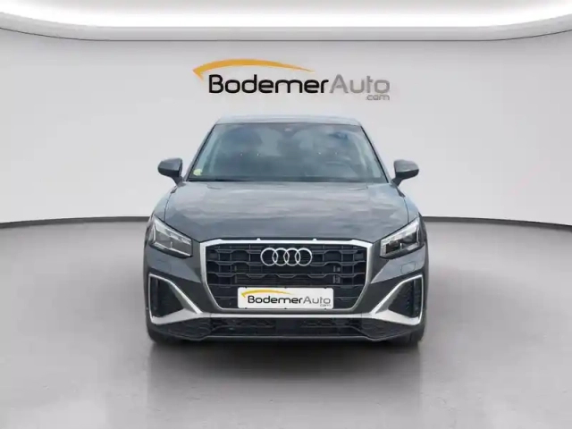 Audi Q2 35 tdi 150 s tronic 7 — photo 8