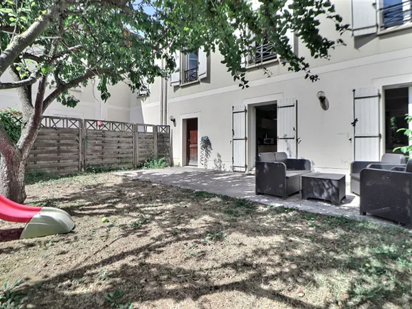 Maison 5 pièces 93 m²