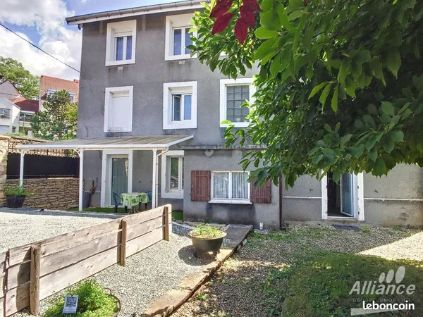 Immeuble 10 pièces 250 m²