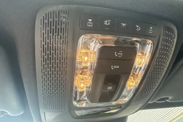 Mercedes Gla 250 e hybrid eq 8g-dct — photo 26