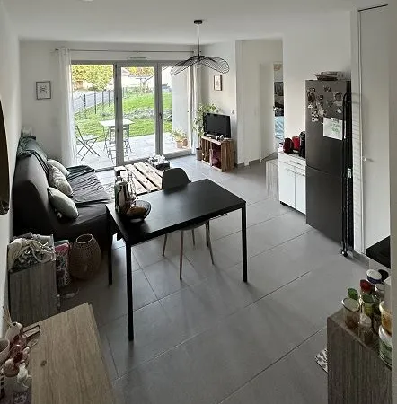 Appart T2 neuf à louer, non meublé, avec terrasse et parking couvert, à Angers