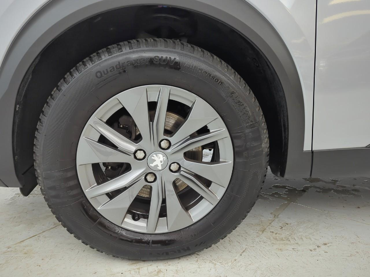 Peugeot 2008 puretech 130 s&s eat8 style — photo 29