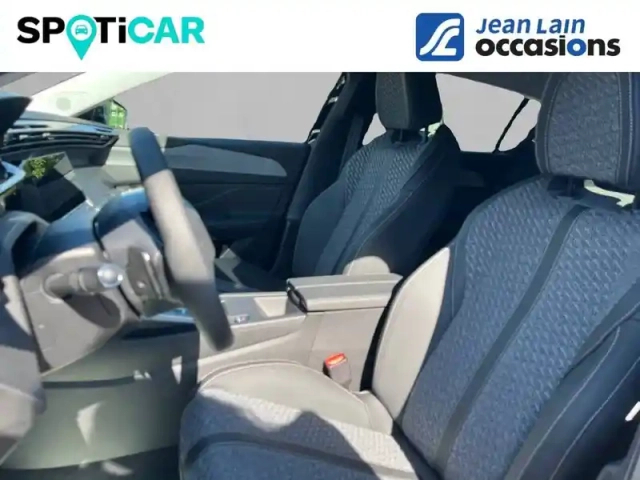 Peugeot 308 hybrid 145 e-dcs6 — photo 11