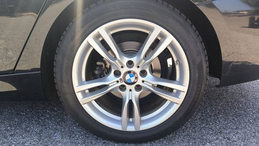 BMW Serie 3 GT xDrive 320d 190 Steptronic8 - M Sport – 2018 – 152808 km – Diesel – Boîte Automatique — photo 19