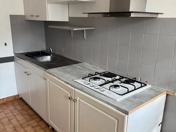 Charmant appartement cosy avec jardinet privatif - Proche commodités