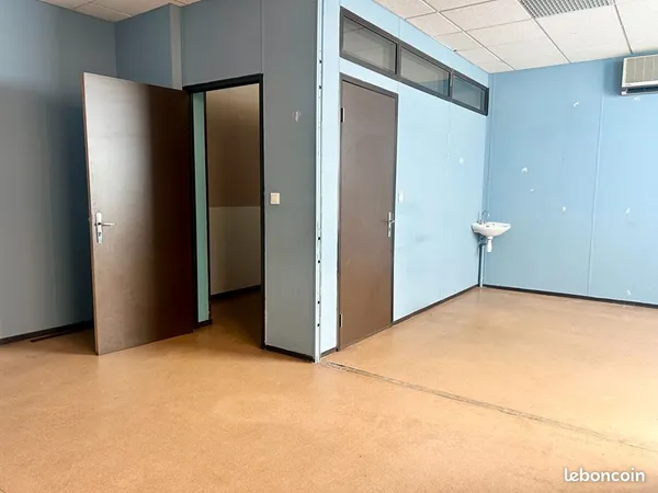 Bureaux 68 m² TOULON