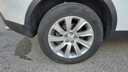 Land Rover Discovery Sport 2.0 TD4 180 4WD BVA8 - HSE – 2015 – 146276 km – Diesel – Boîte Automatique — photo 34
