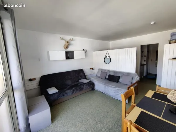 Appartement 26 m² au pied des pistes — Super Dévoluy — Vendu meublé (4-5 pers)