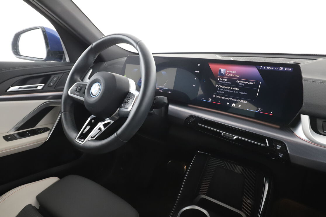 BMW iX2 eDrive20 M Sport BVA — photo 12