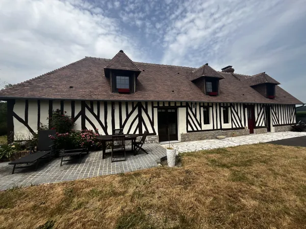 Jolie maison normande totalement rénovée avec matériaux de q