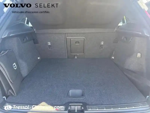 Volvo Xc40 t5 recharge 180+82 ch dct7 r-design — photo 8