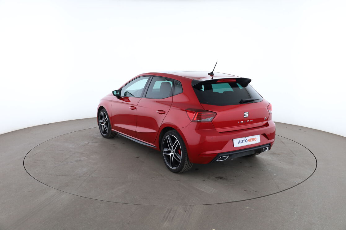 Seat Ibiza 1.5 TSI ACT FR Xclusive DSG7 — photo 3