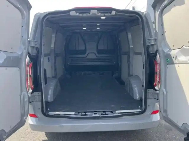 Ford Custom transit  fg 320 l1h1 2.5 duratec 232ch hybride rechargeable limited cvt — photo 13