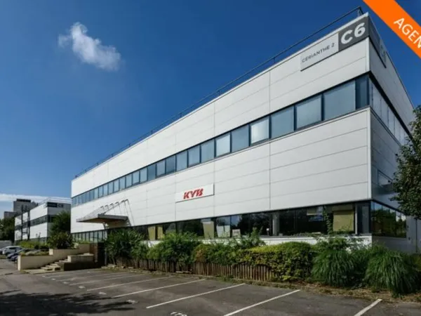 456m2 - Activité à LOUER