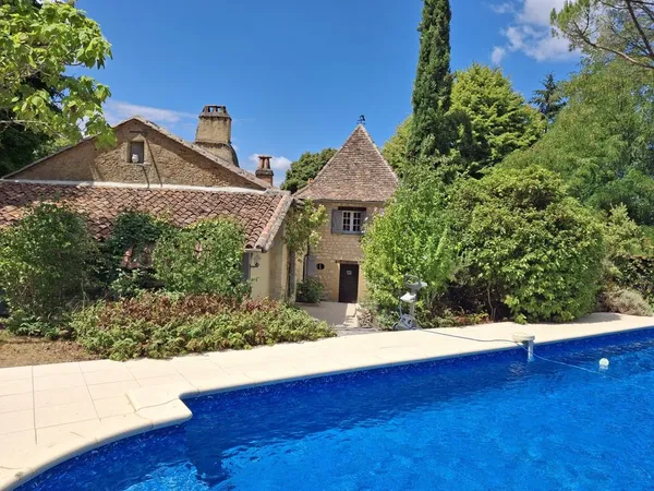 Maison de luxe 8 pièces 223 m²