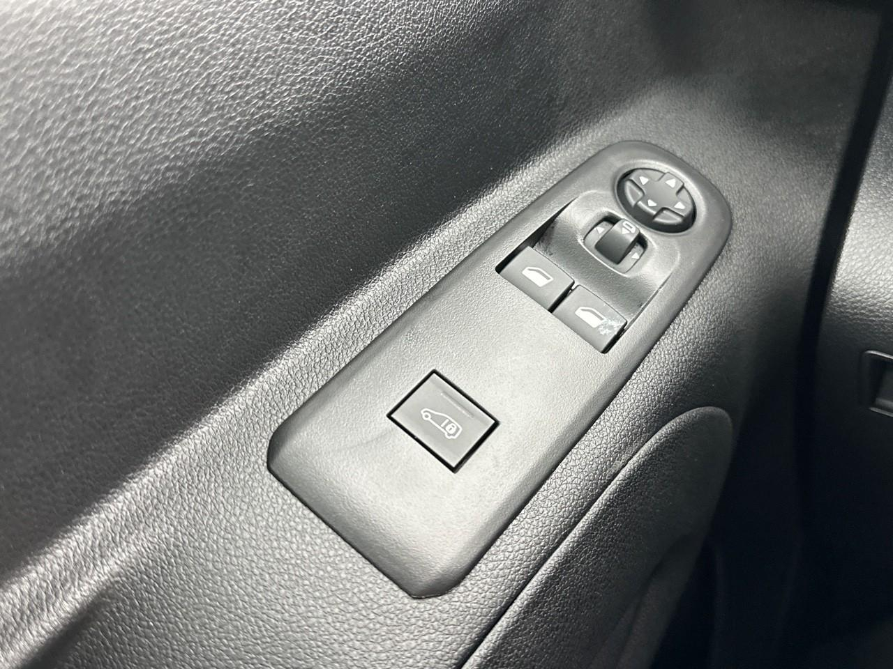 Citroën Berlingo van m diesel 100 ch manuelle — photo 15