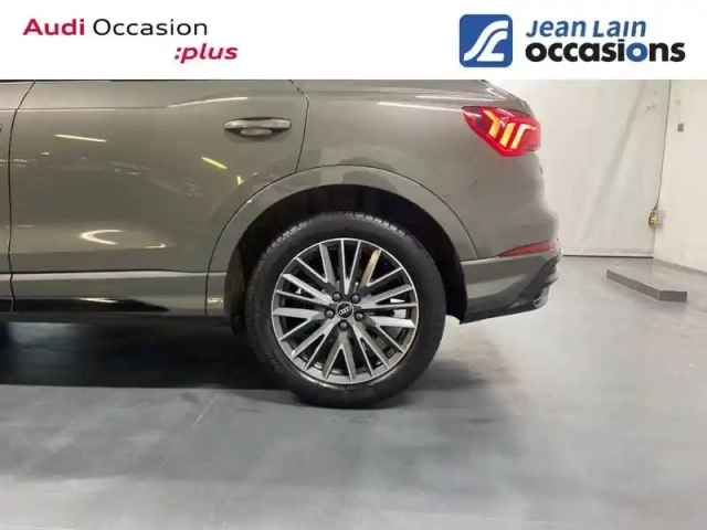 Audi Q3 35 tdi 150 ch — photo 9
