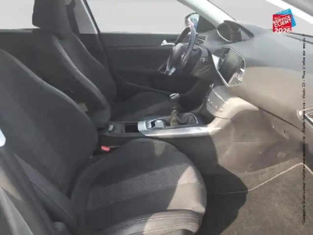 Peugeot 308 1.5 bluehdi 130ch s&amp;s allure — photo 5