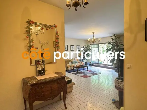 Appartement 5 pièces 126 m²