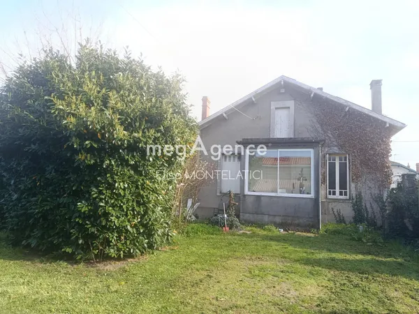 Maison à rénover - Coutras- 85m2- terrain 900m2