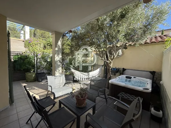 Maison à acheter avec terrasse 3 chambres à Narbonne Plage