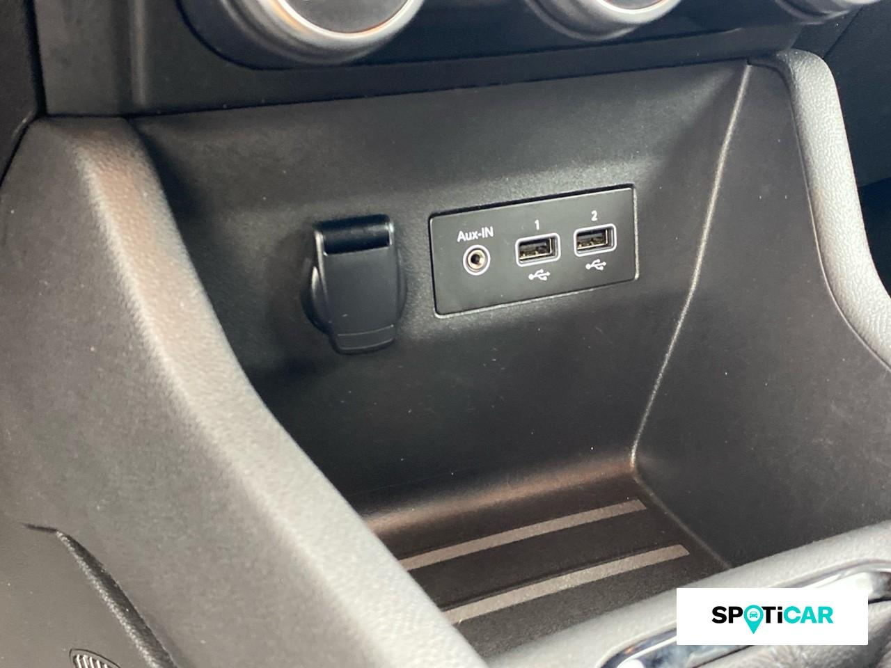 Renault Clio 1.0 tce 90ch evolution — photo 16