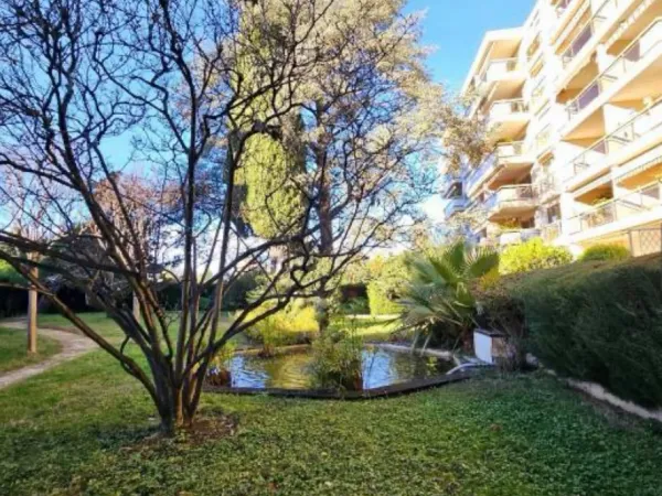 Loue appartement standing 3 pièces 71m² - Nice Cimiez