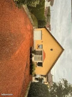Maison de 100m2 avec jardin et piscine