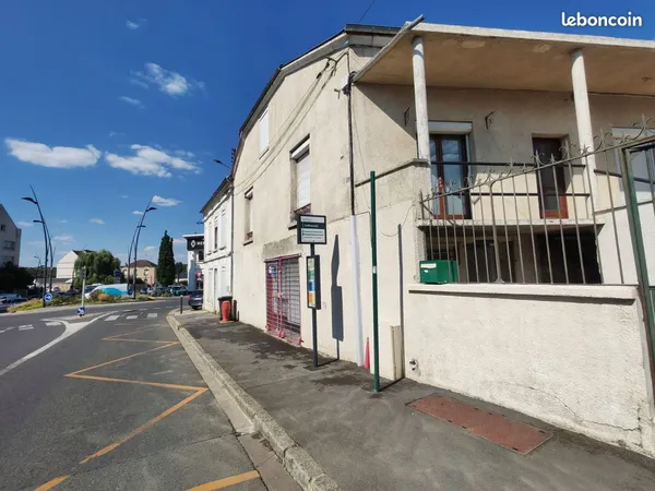 Local commercial / professionnel - 170 m² - Clermont