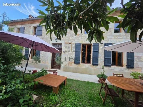 Maison 6 pièces 280 m²