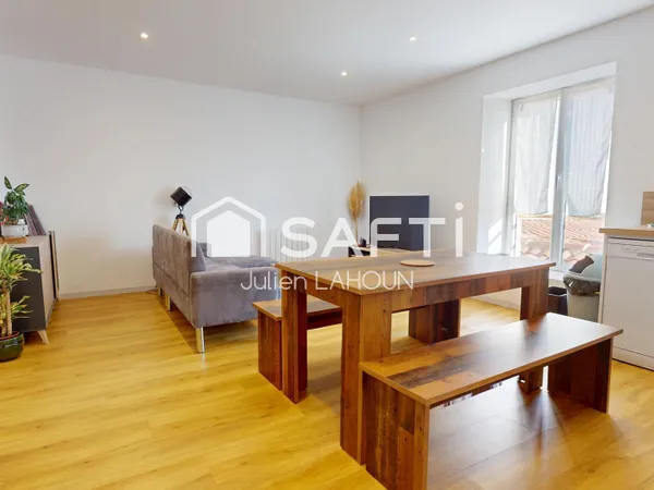 Appartement T4 rénové - Vendu meublé - Investissement locatif + parking