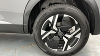 Peugeot 2008 1.2 Hybrid 145ch Allure e-DCS6 — photo 19