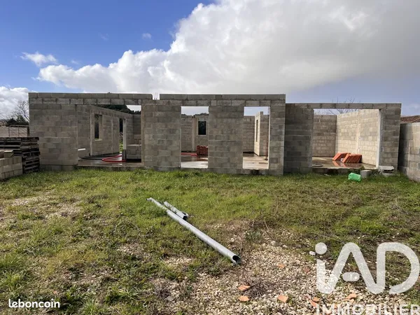 Propriété 4 pièces 76 m²