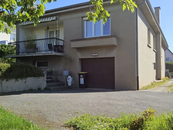 Appartement 62m², loué, dans un pavillon en copropriété à deux