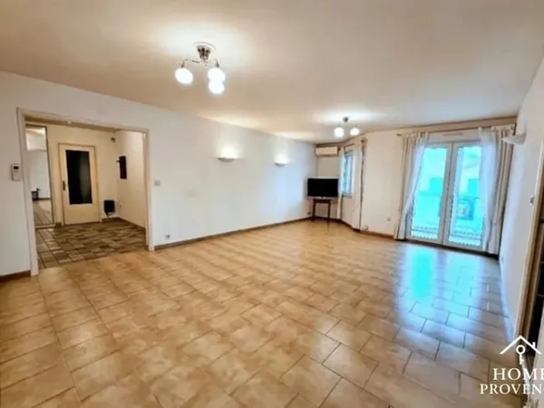 Appartement 97 m² - Centre-ville de Sanary-sur-Mer