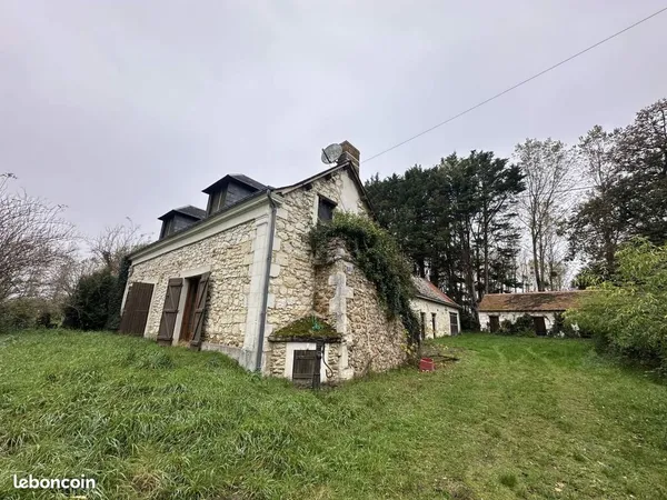 Longère 142 m² Vernoil le Fourrier