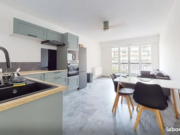 Colocation meublée - 70m² - 3 CH - Balcons - Direct propriétaire
