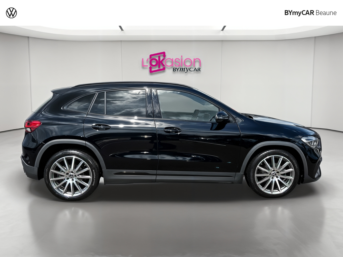 Mercedes GLA 200 7G-DCT AMG Line — photo 6