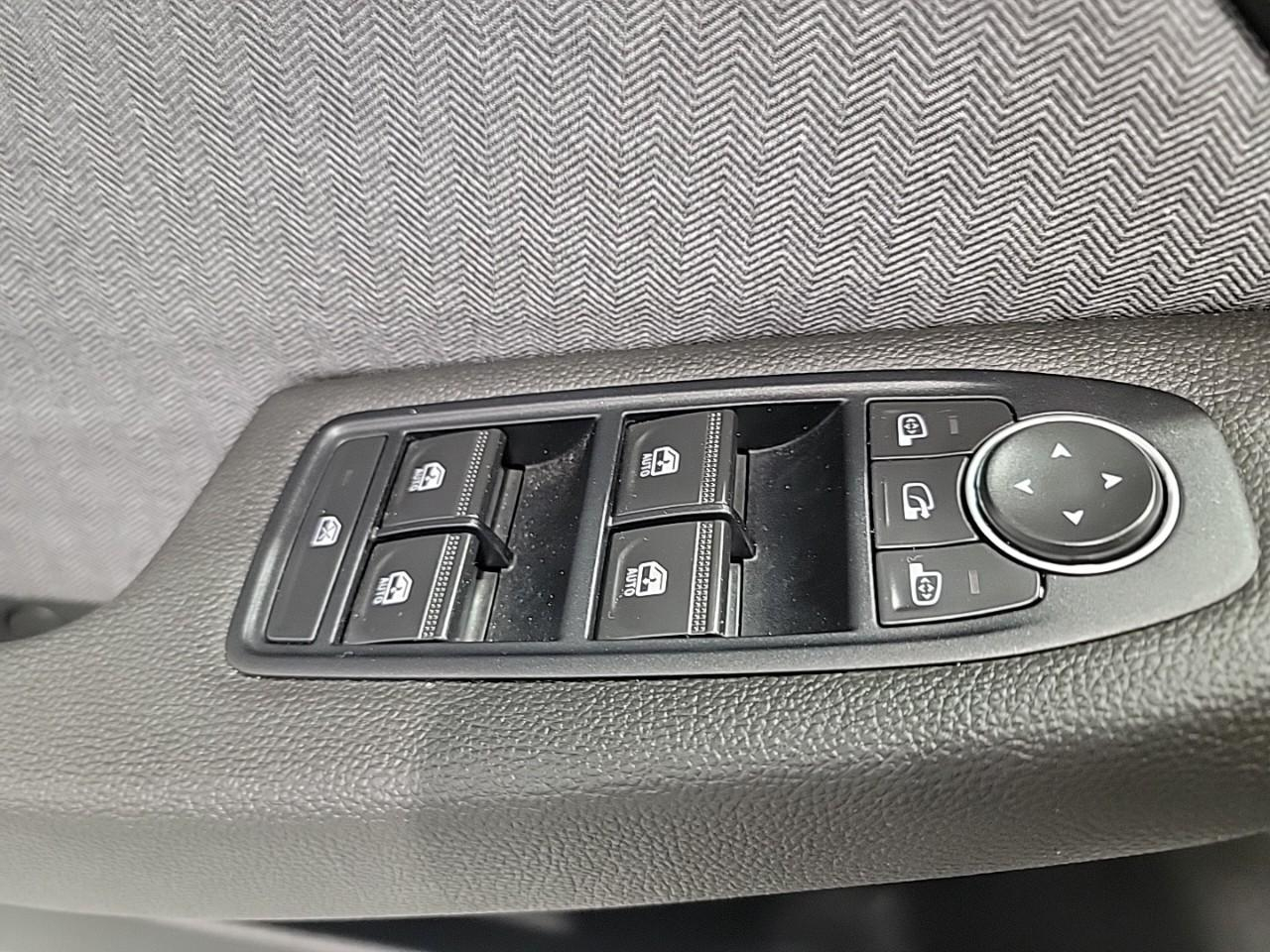 Renault Clio tce 90 ch gsr2 techno — photo 20