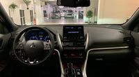 Mitsubishi Eclipse Cross 2.4 MIVEC PHEV 188ch Instyle 4WD 2023 — photo 11