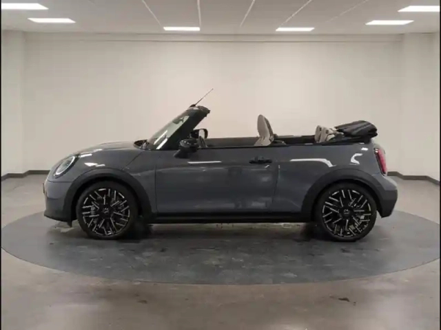 Mini Cooper cabrio s 204ch favoured dkg7 — photo 5