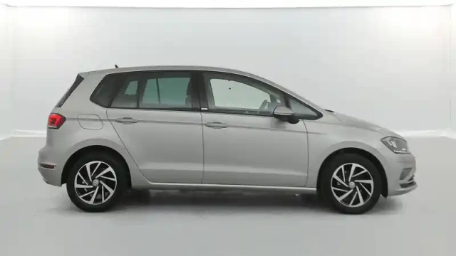 Volkswagen Golf Sportsvan 1.0 tsi 115 bvm6 — photo 21