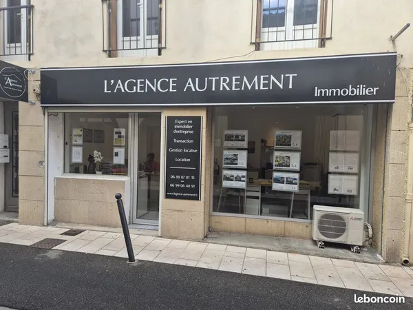 Local commercial Salon-de-Provence