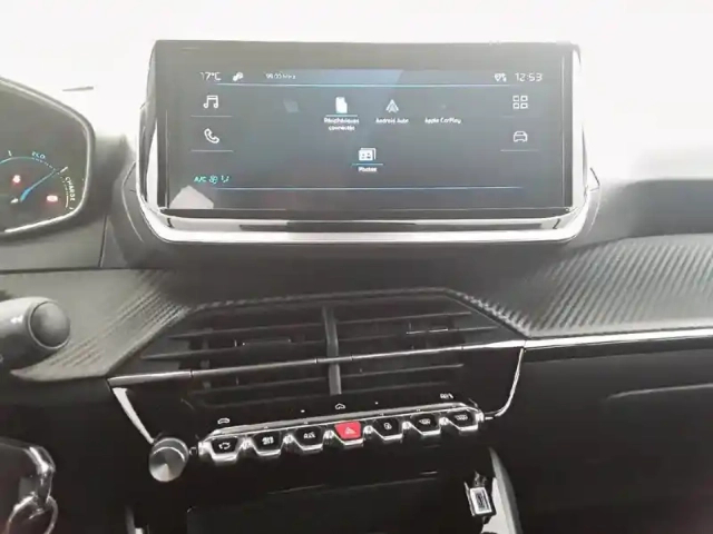 Peugeot 208 hybrid 100 e-dcs6 — photo 14