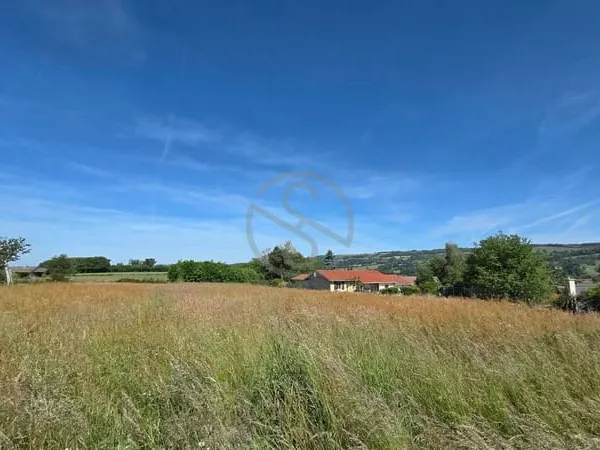 Terrain 1415 m²
