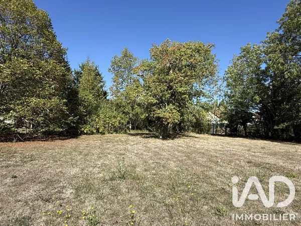 Terrain en individuel 775 m²